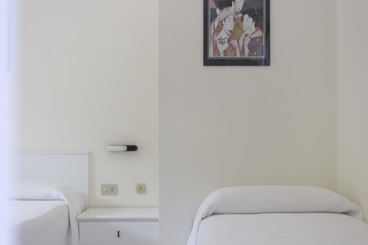 One-Bedroom Standard Apartment