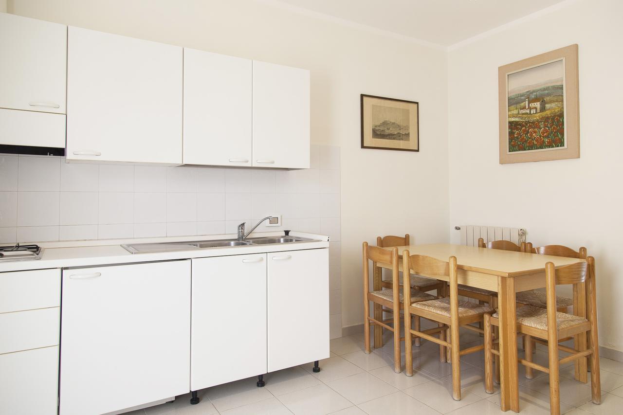 One-Bedroom Standard Apartment