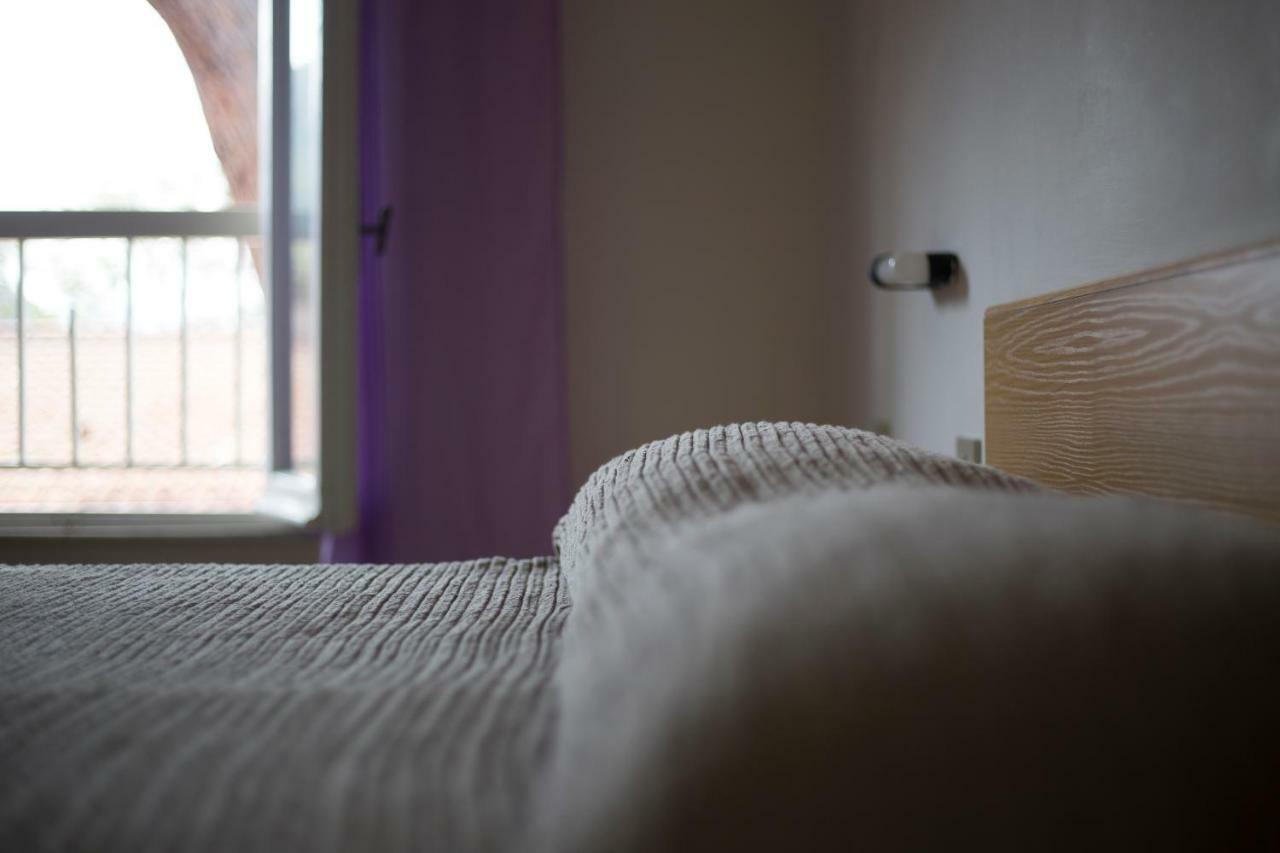One-Bedroom Standard Apartment